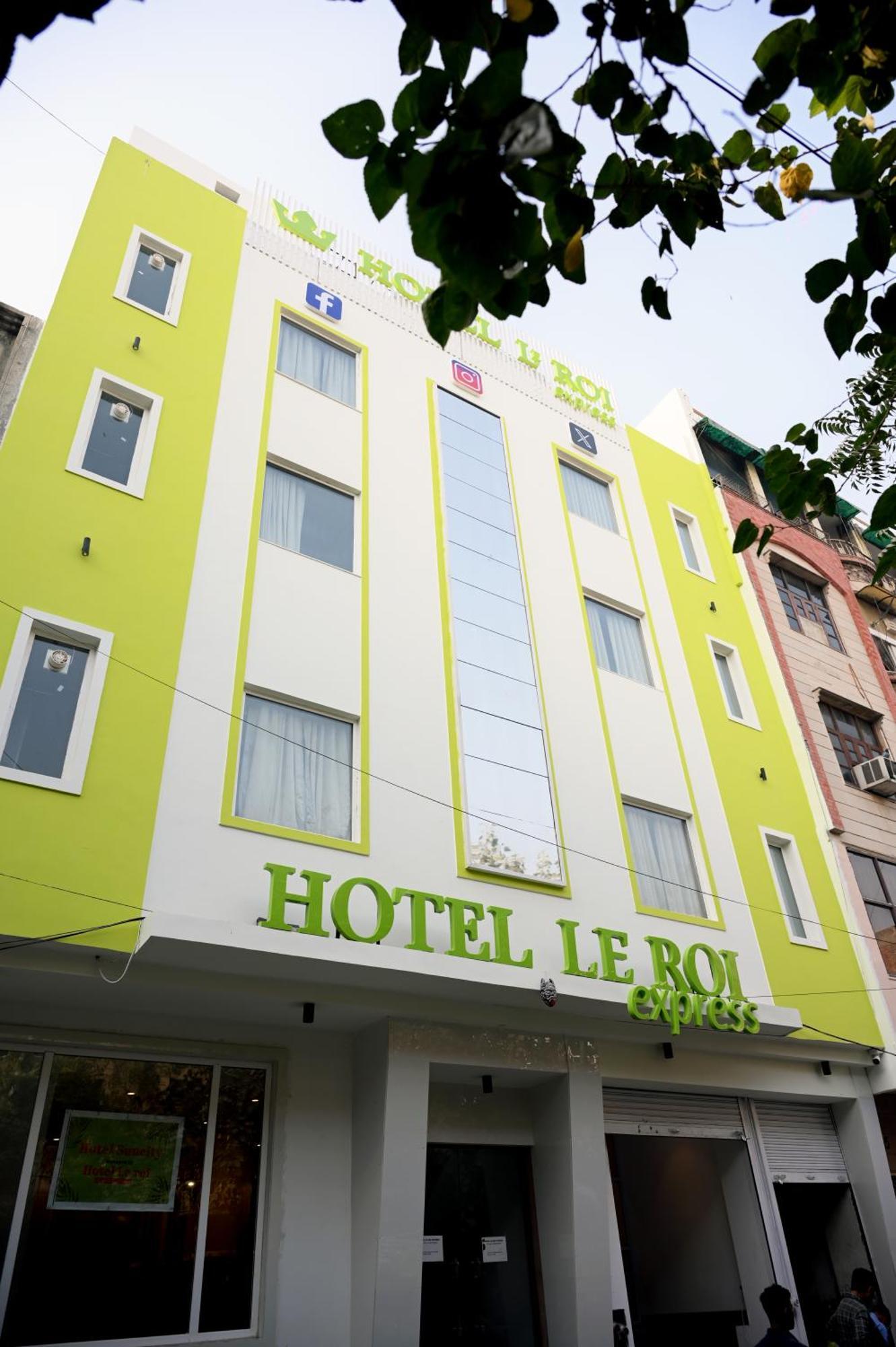 Hotel Le Roi Express Karol Bagh Delhi  Exteriör bild